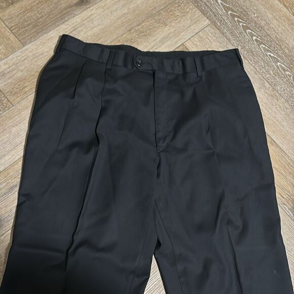 Jos.A.Bank Signature Collection Pants - Picture 2 of 7